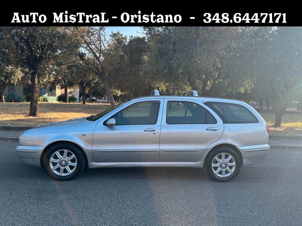 Lancia Lybra 1.9 JTD Station Wagon LX