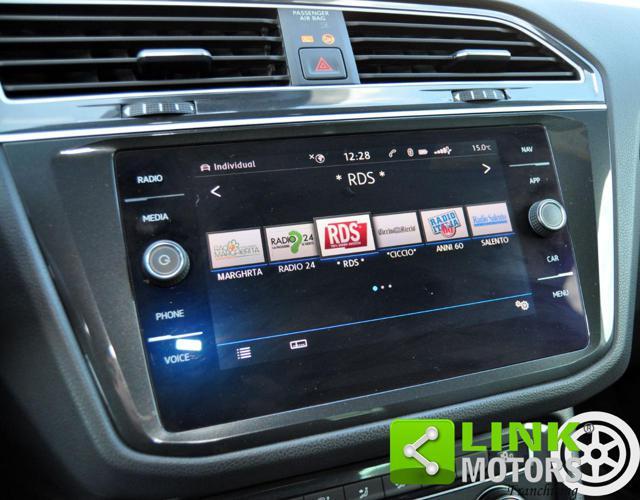VOLKSWAGEN Tiguan 2.0 R-Line UniPro 150 cv Automatica
