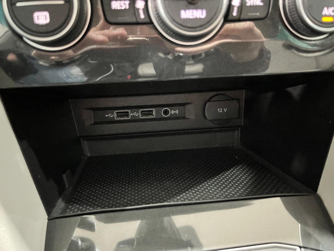 VOLKSWAGEN TIGUAN 2017 *AUTOMATICO *UNICOPROPRIETARIO