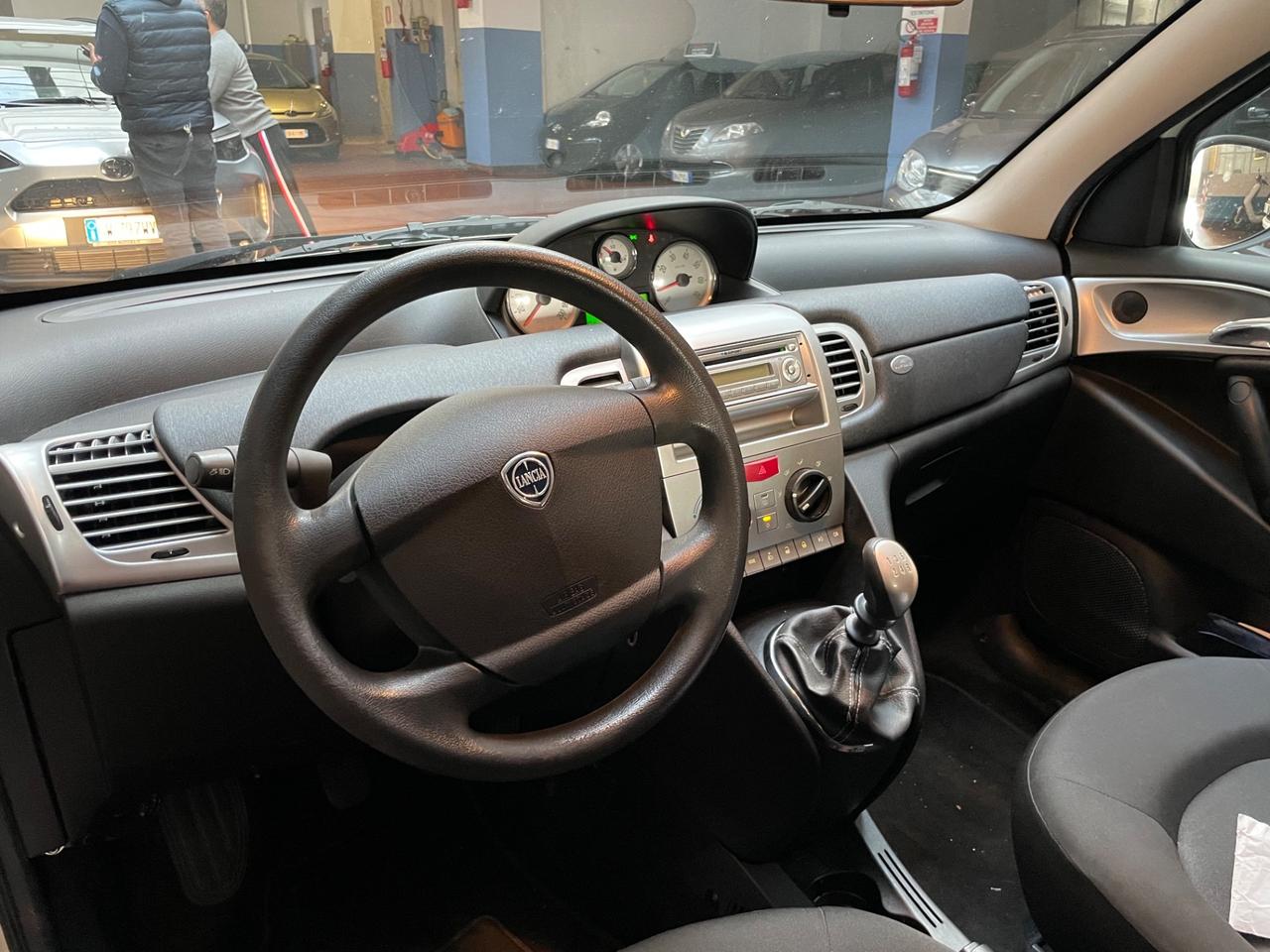 Lancia Ypsilon 1.2 Neopatentati Euro 5