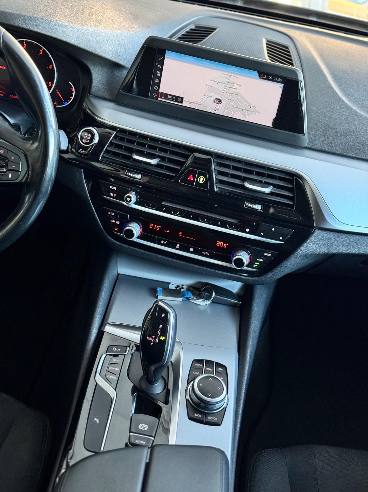 Bmw 520d xDrive Sport 190cv Line