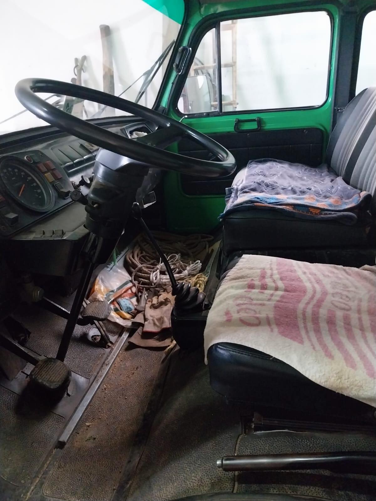 Fiat IVECO 40 NC RIBALTABILE TRILATERALE