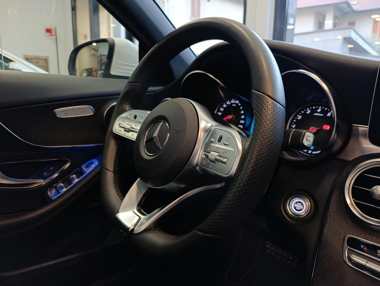 Mercedes-benz C 200 Auto EQ-Boost Cabrio Premium AMG Edition