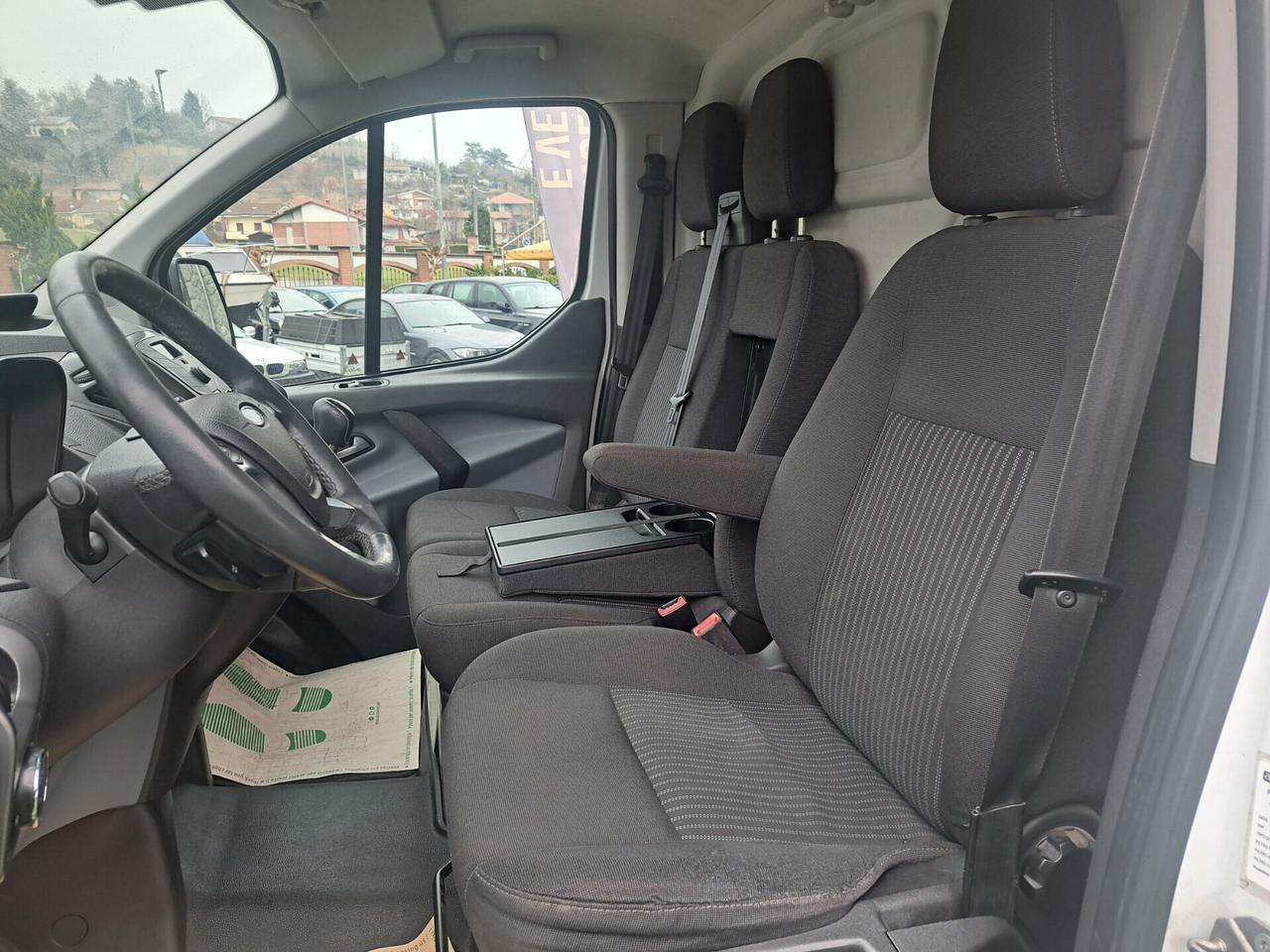 Ford Transit Custom 2.2 TDCi 125CV /MOTORE NUOVO/GANCIO TRAINO