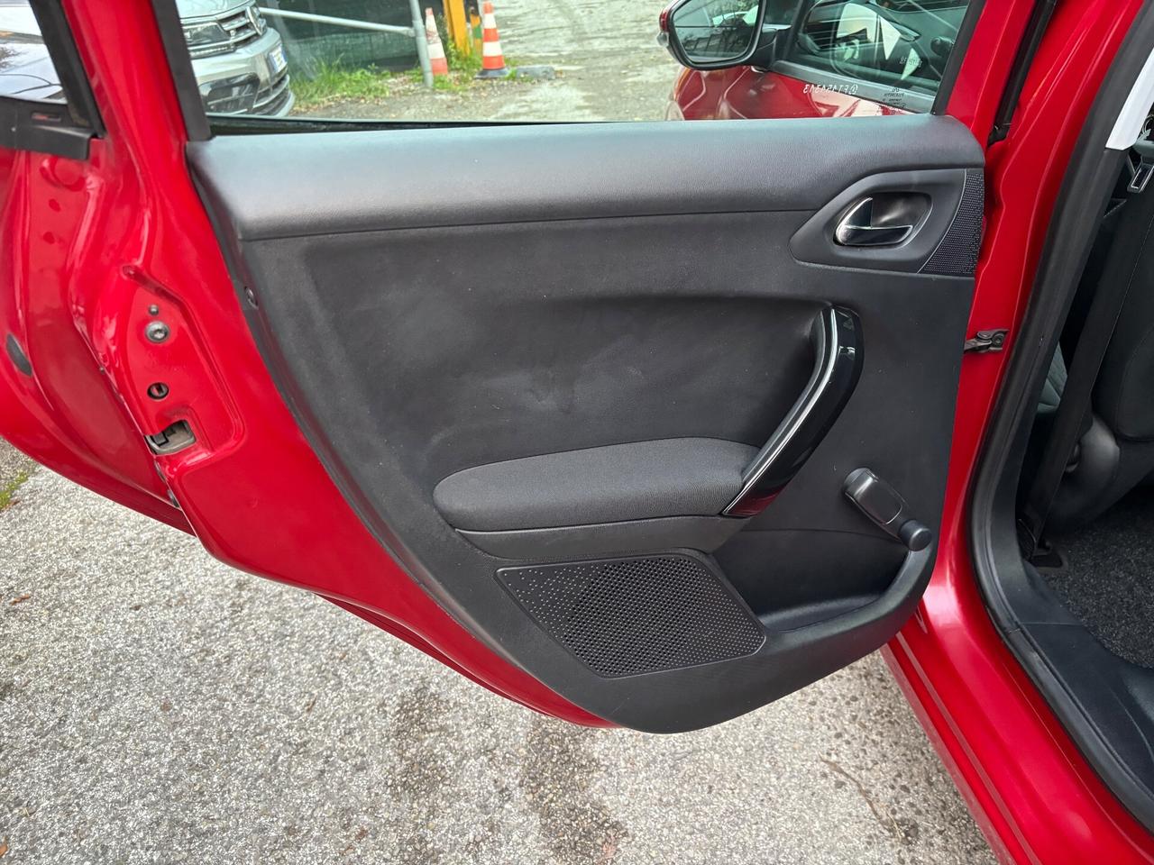 Peugeot 208 1.4 HDi 68 CV 5 porte Active ok Neopatentati