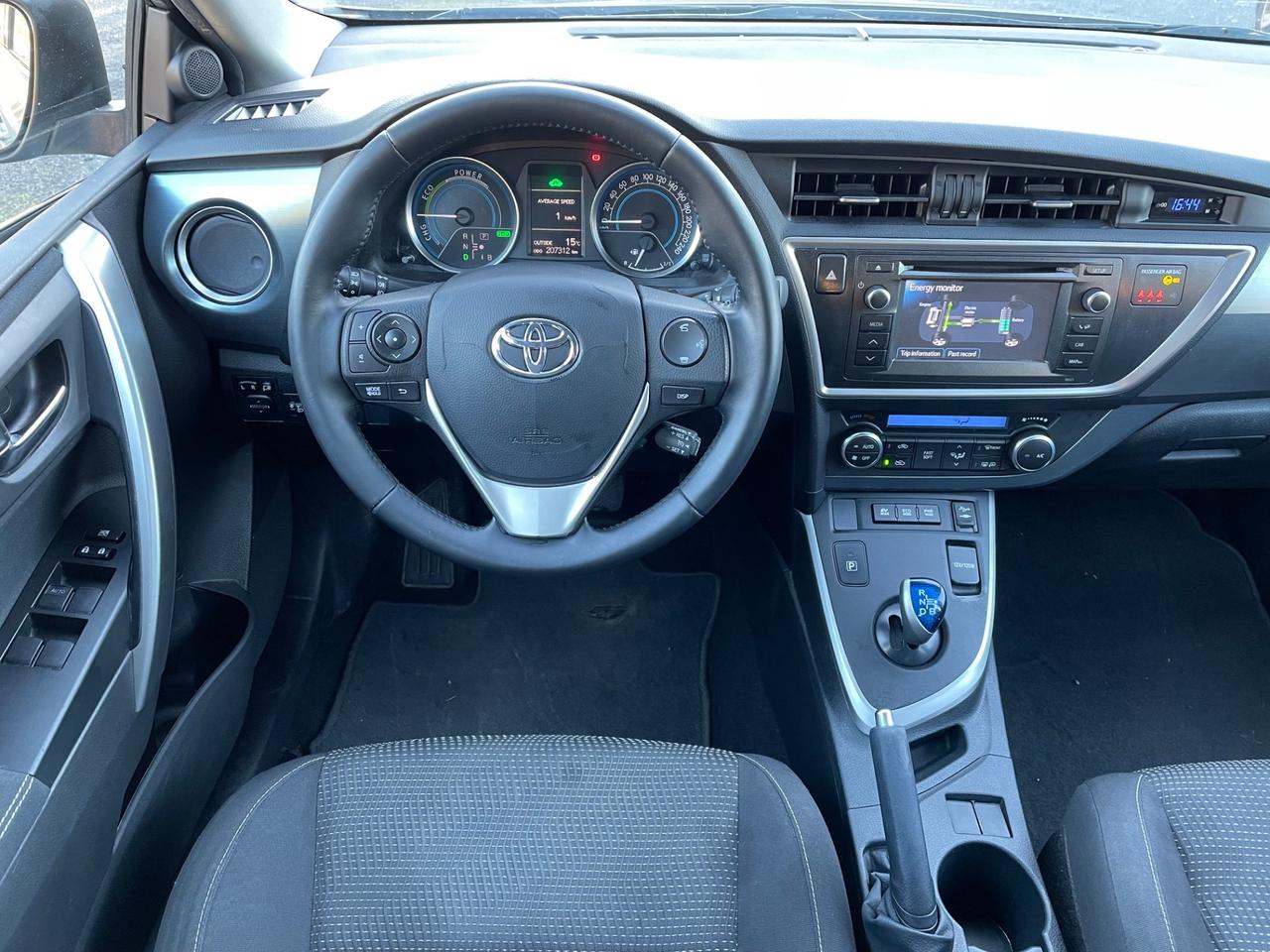 Toyota Auris 1.8 Hybrid Executive