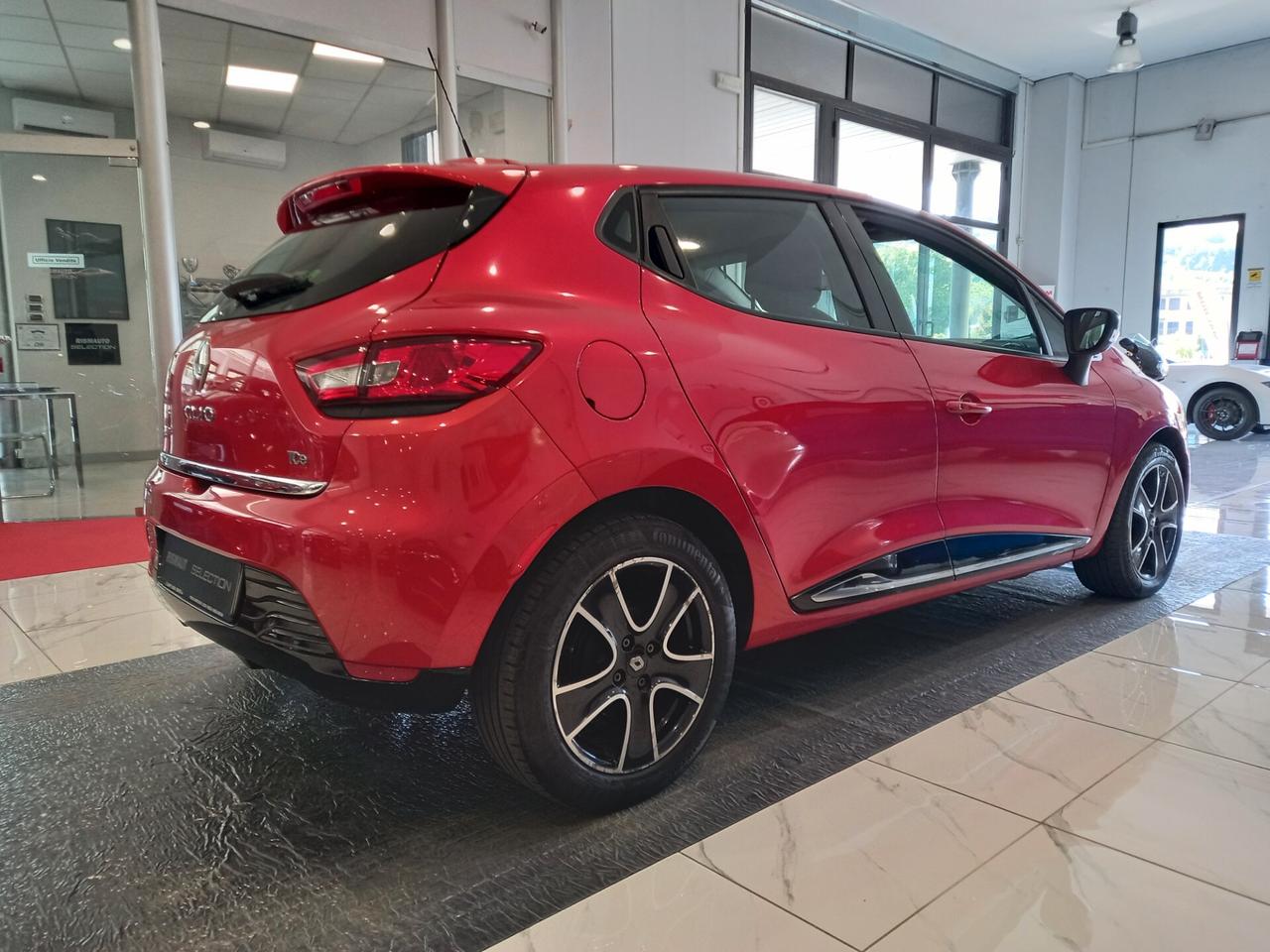Renault Clio 0.9 TCe 12V 90CV Start&Stop 5 porte Energy