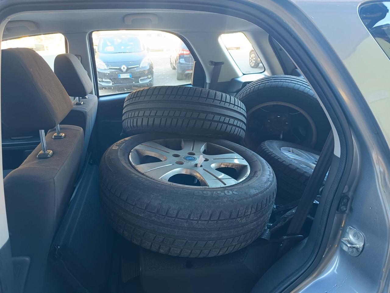 Fiat Sedici 1.9 MJT 4x4 Dynamic