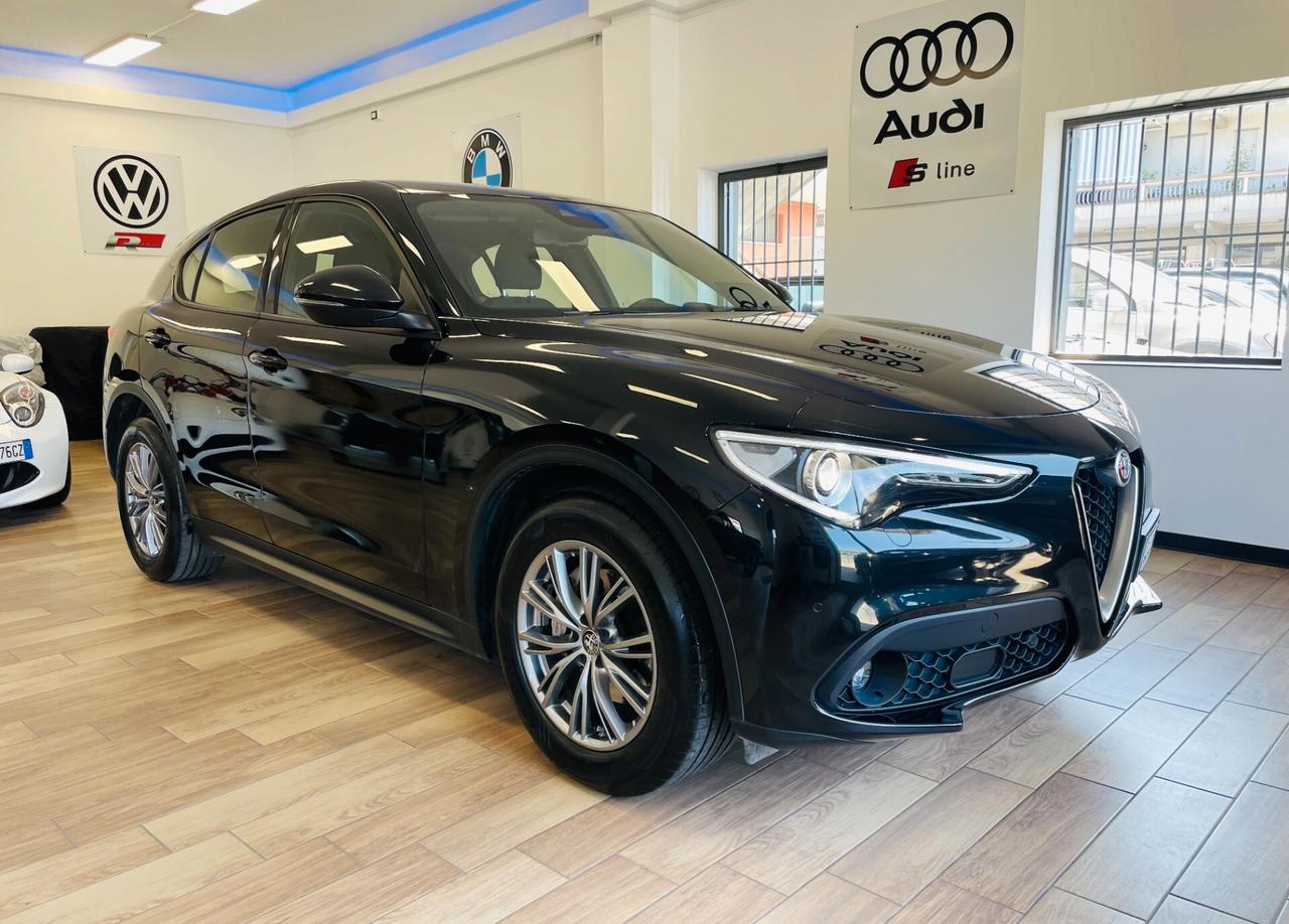 Alfa Romeo Stelvio 2.2 Turbodiesel 160 CV AT8 RWD Super Business