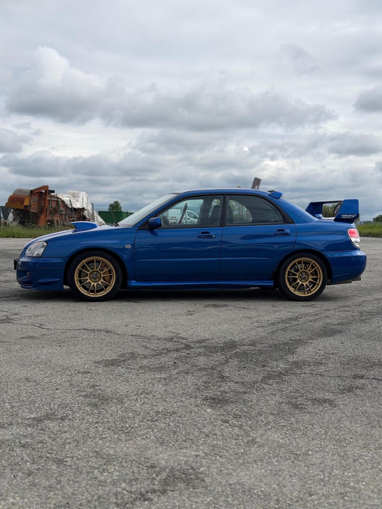 Subaru Impreza STI 2.0 turbo 265CV