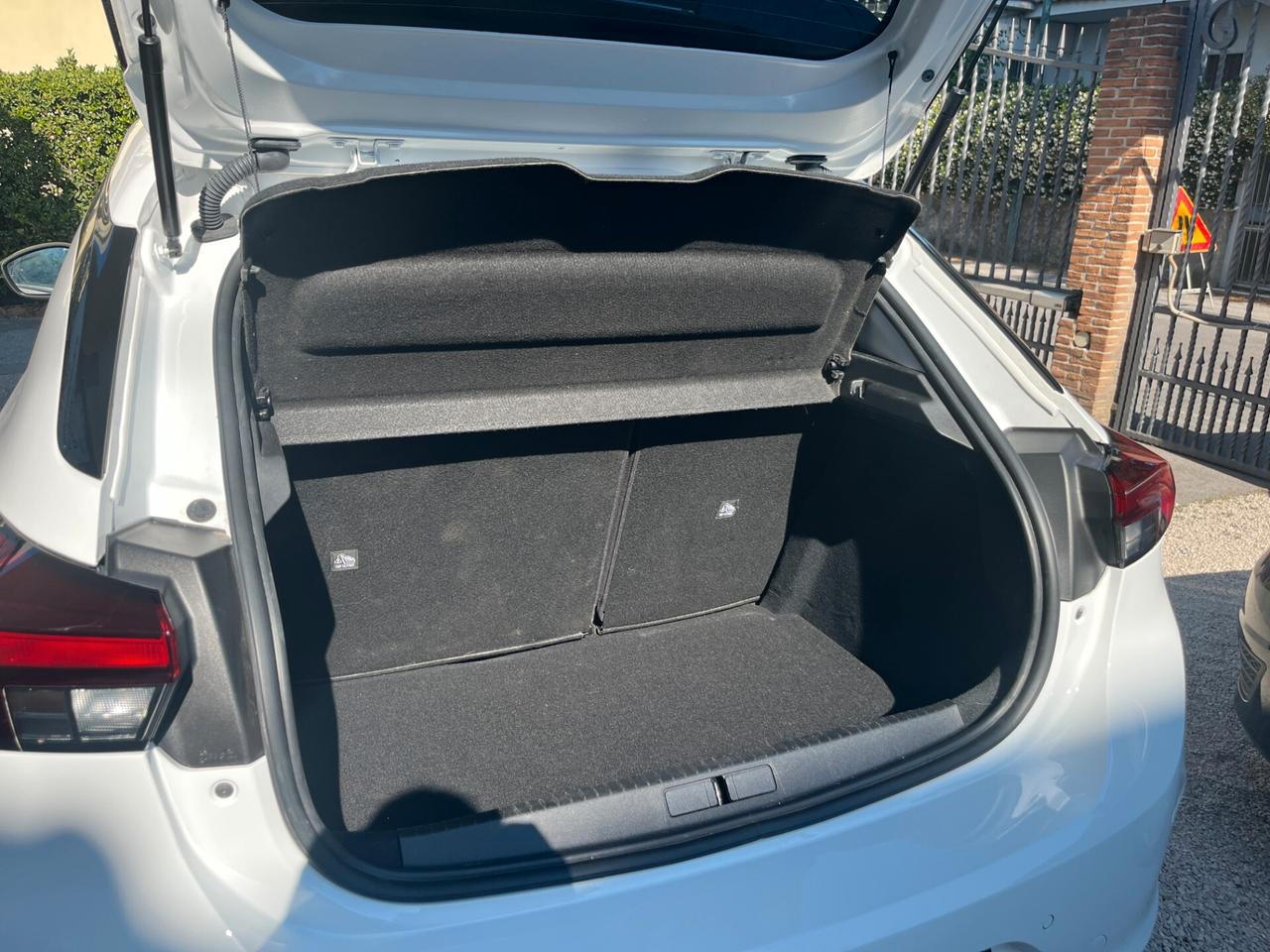 Opel Insignia 2021 2.0 PROBLEMI MOTORE