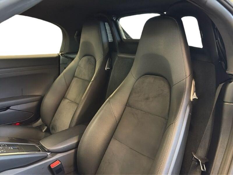 Porsche 718 2.0 Boxster