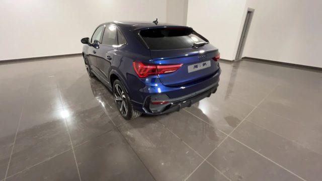 AUDI Q3 SPB 35 TDI S tronic Identity Black