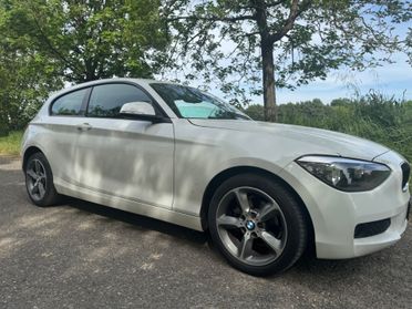 Bmw 114 114i 5p. Unique