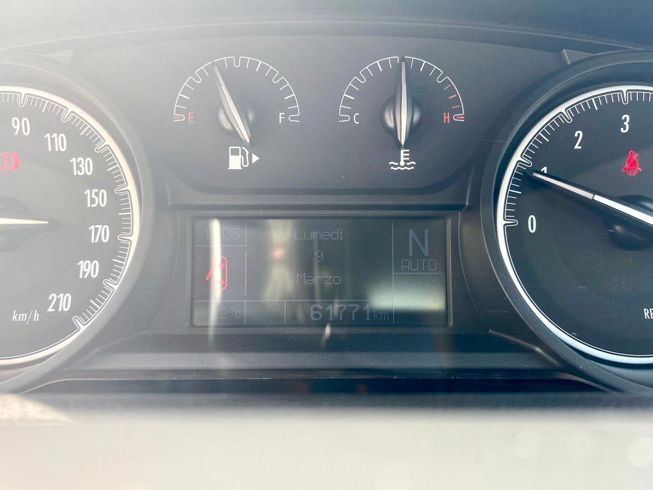 Lancia Ypsilon 0.9 TwinAir 85 CV S&S aut. Silver