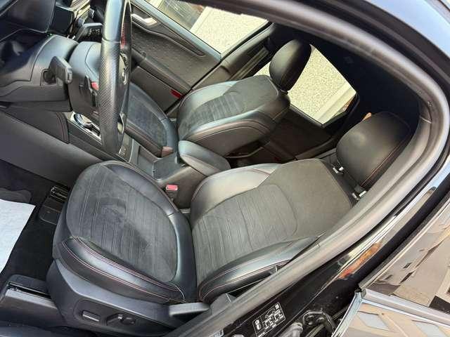 Ford Kuga AUTOM. 1.5 ecoblue ST-Line X 2wd 120cv NEOPAT.