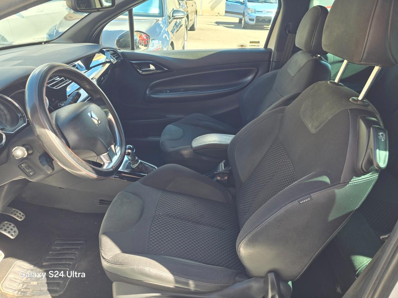 Ds DS3 3 1.6 e-HDi 90 airdream So Chic