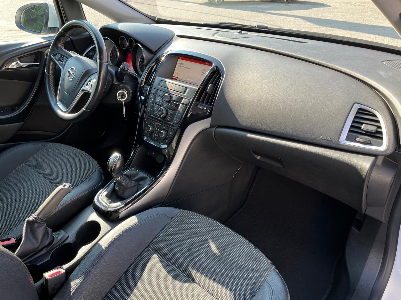 Opel Astra 1.6 CDTI EcoFLEX S&S Sports Tourer Cosmo