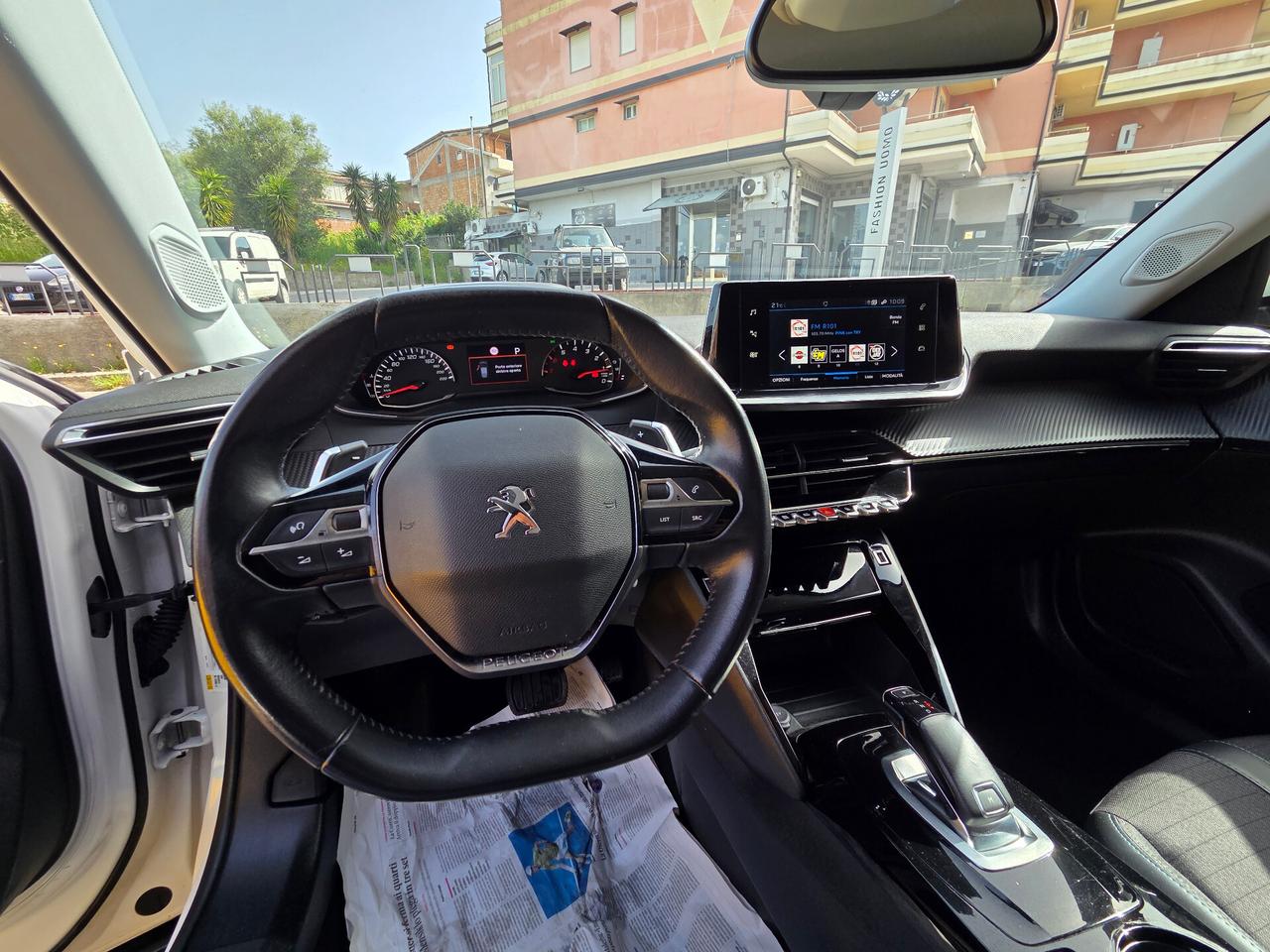 Peugeot 2008 BlueHDi 130 S&S EAT8 Allure Pack