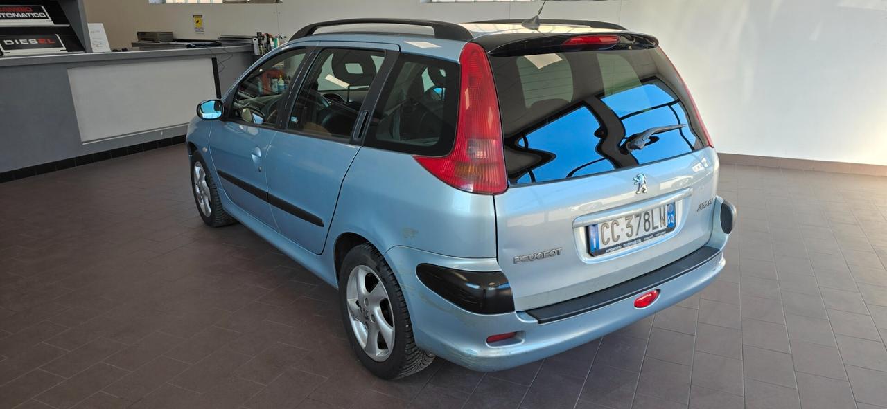 Peugeot 206 2.0 HDi NEOPATENTATI