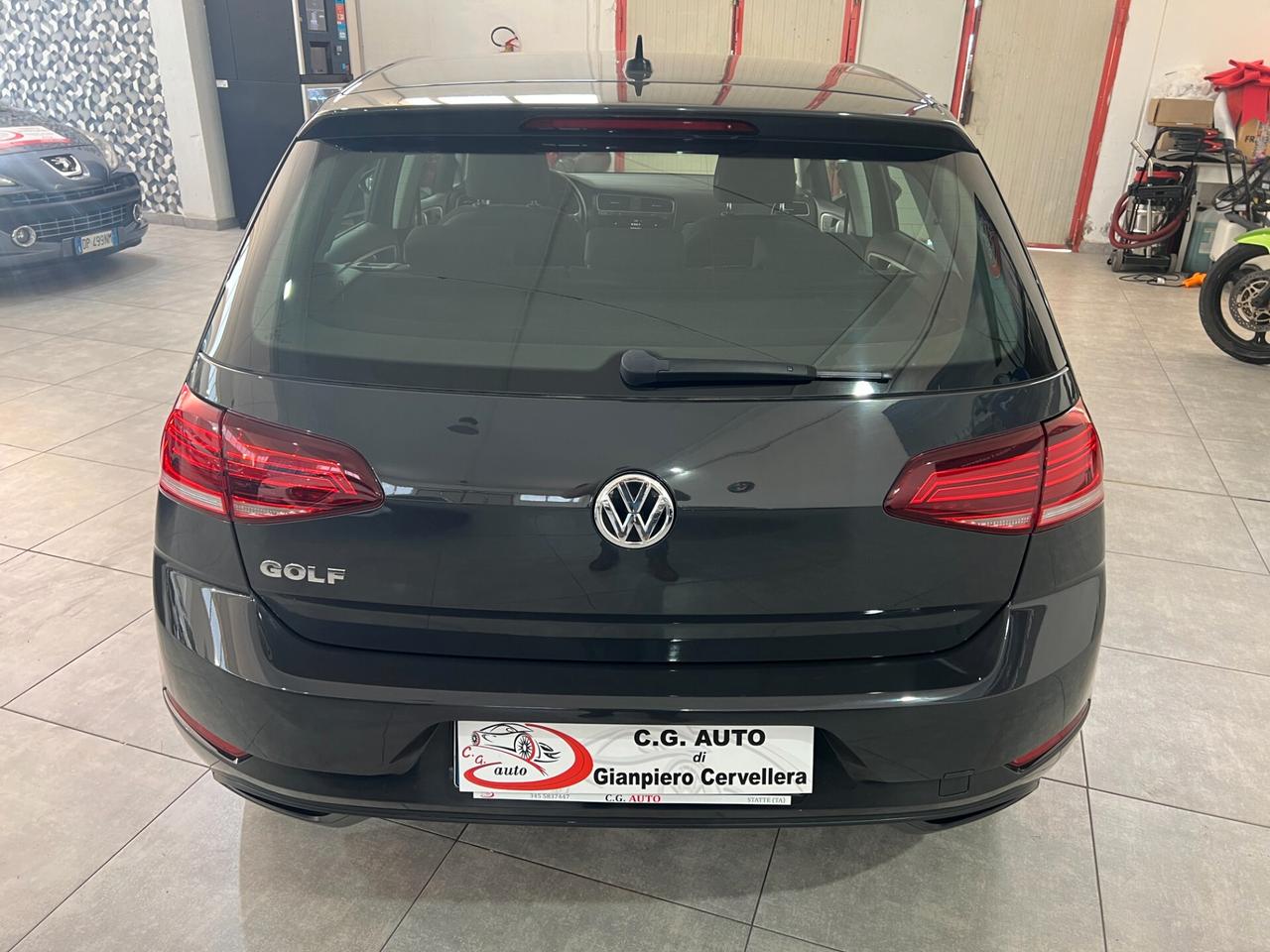 Volkswagen Golf 1.6 116 CV - EXECUTIVE - 2019