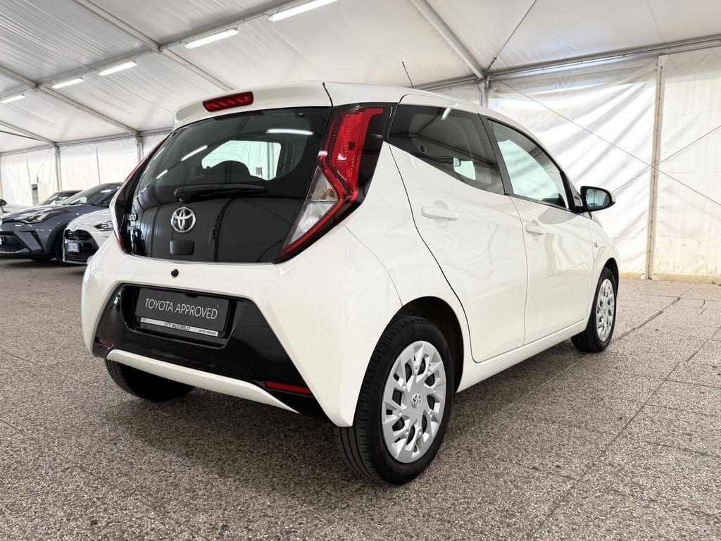 Toyota Aygo 5 Porte 1.0 VVT-i x-play