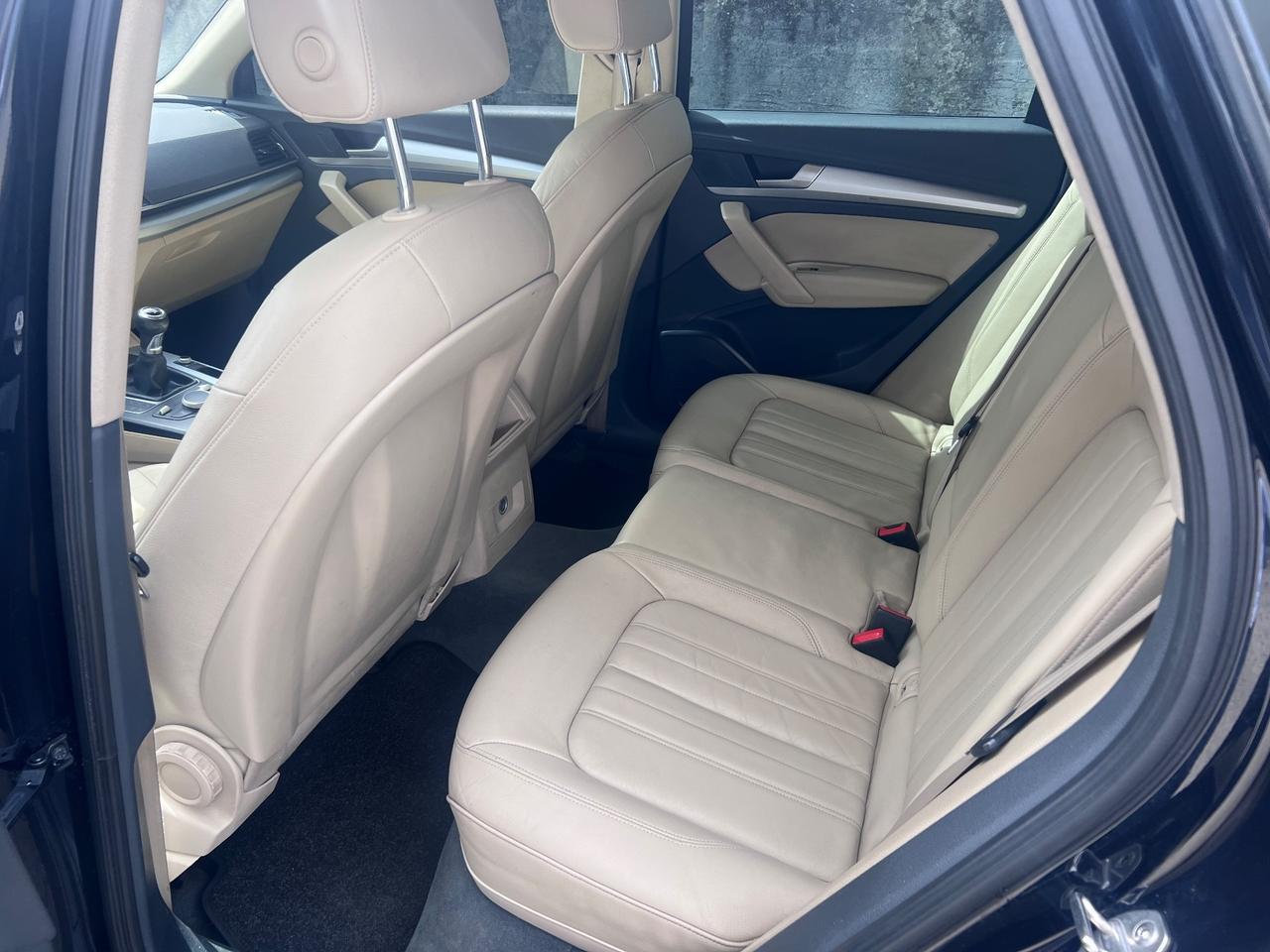 Audi Q5 2.0 TDI 150 CV Business Sport Blockshaft/Bixenon