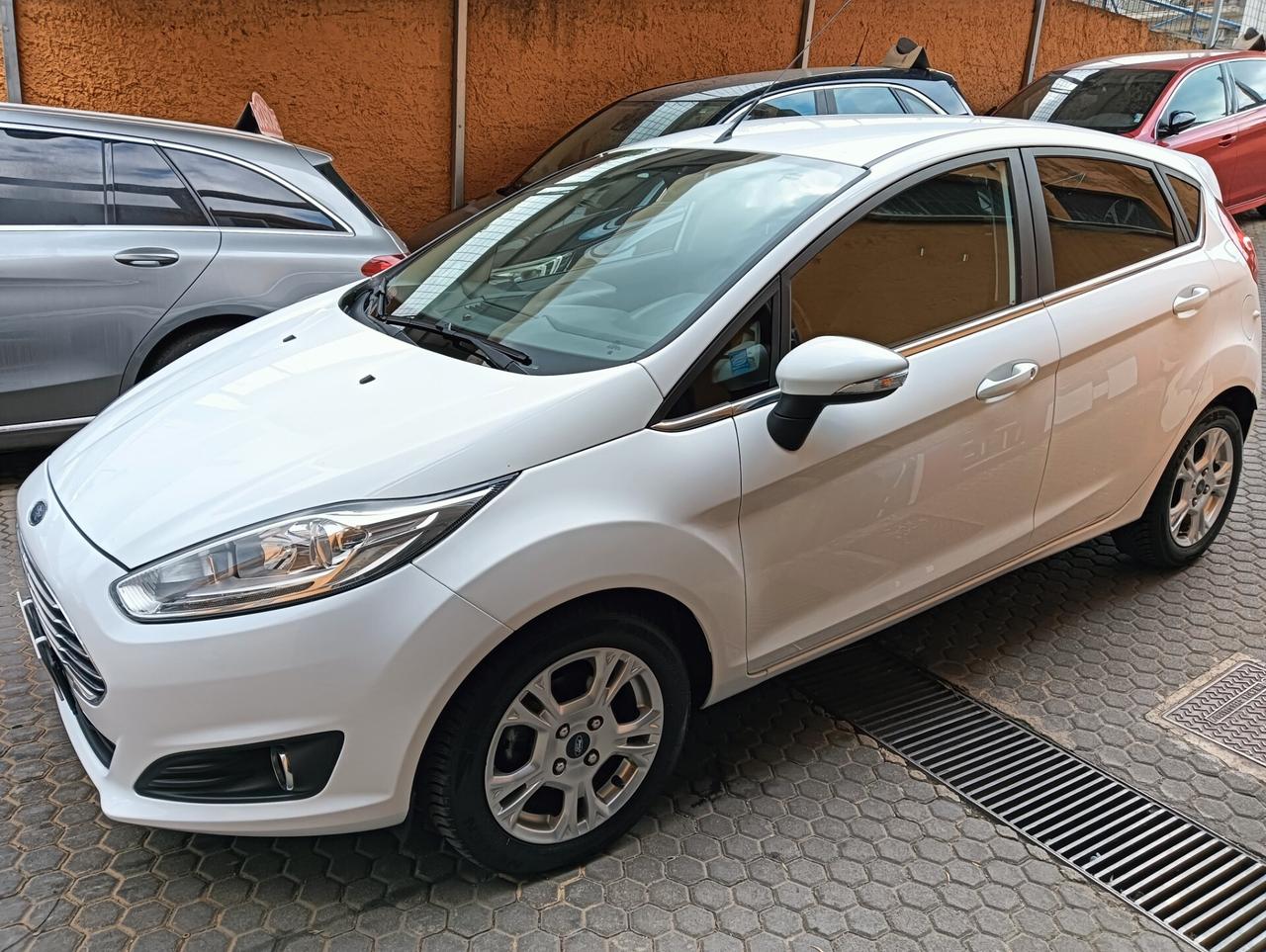 Ford Fiesta 1.5 TDCi Start&Stop 5 porte Titanium