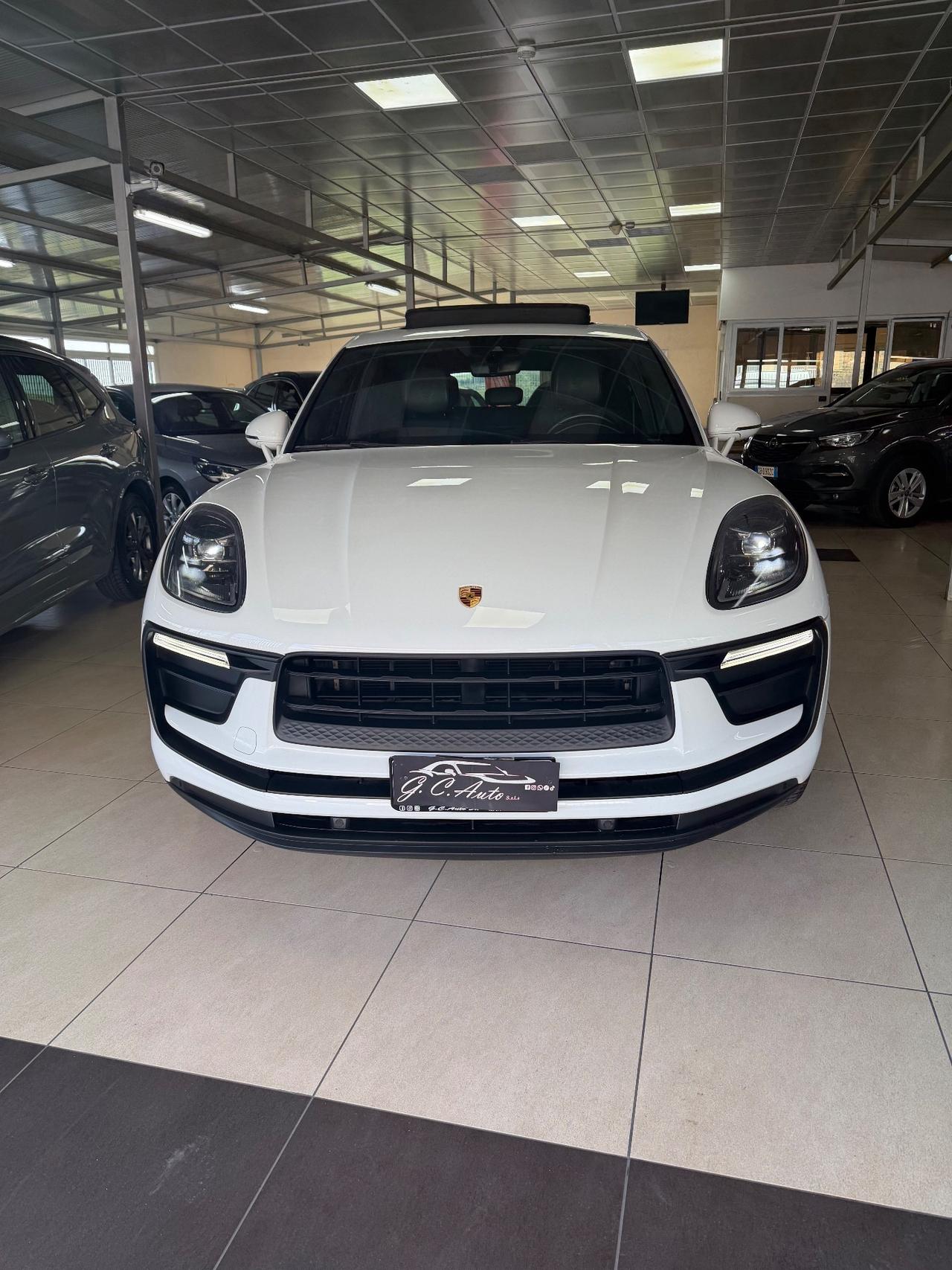 Porsche Macan 2.0 T 265CV KM 55.000