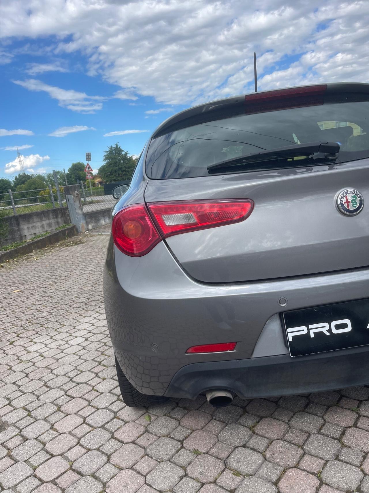 Alfa Romeo Giulietta 1.4 Turbo 120 CV GPL Super