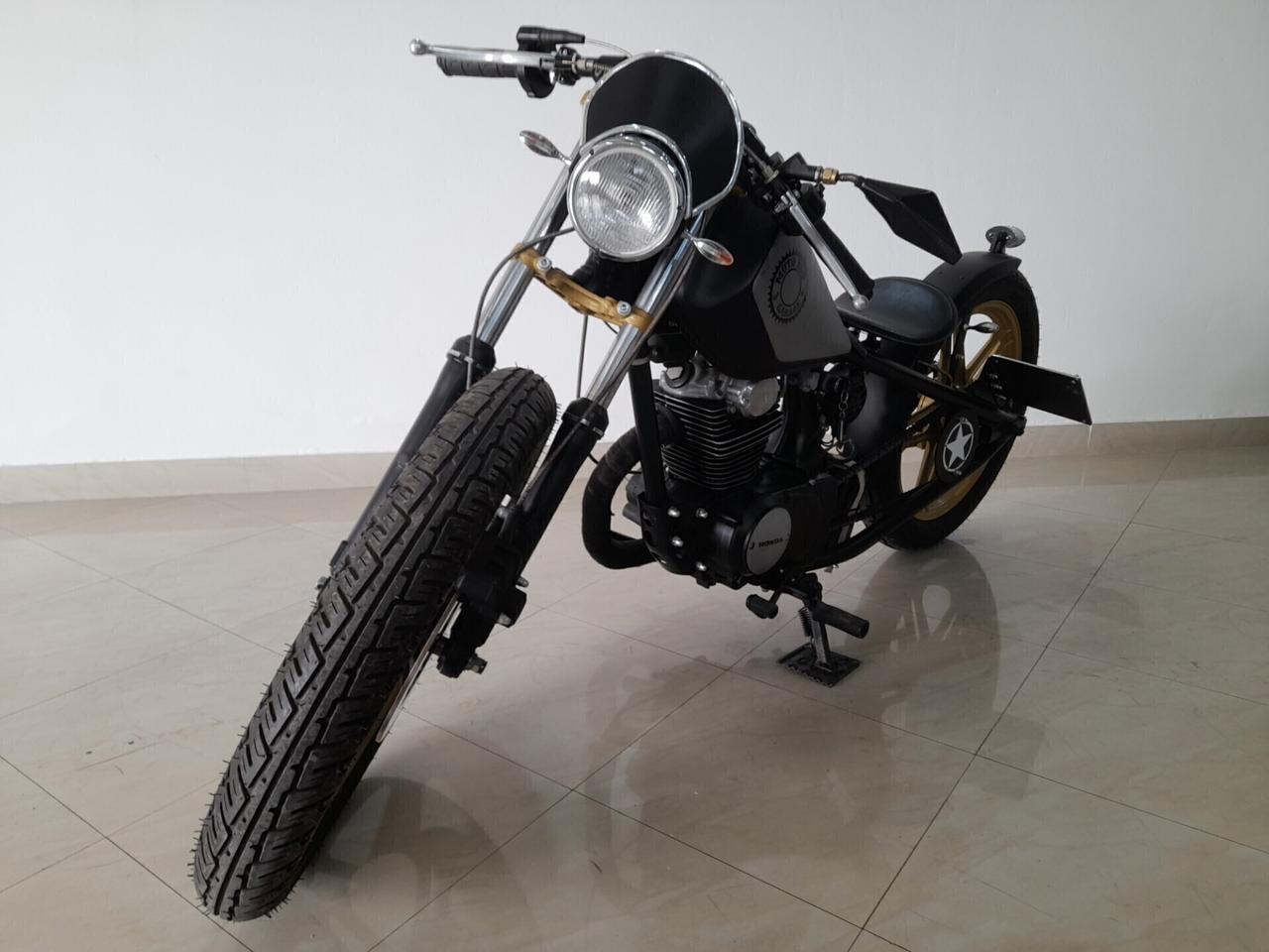 Honda CN 125 TRENTENNALE