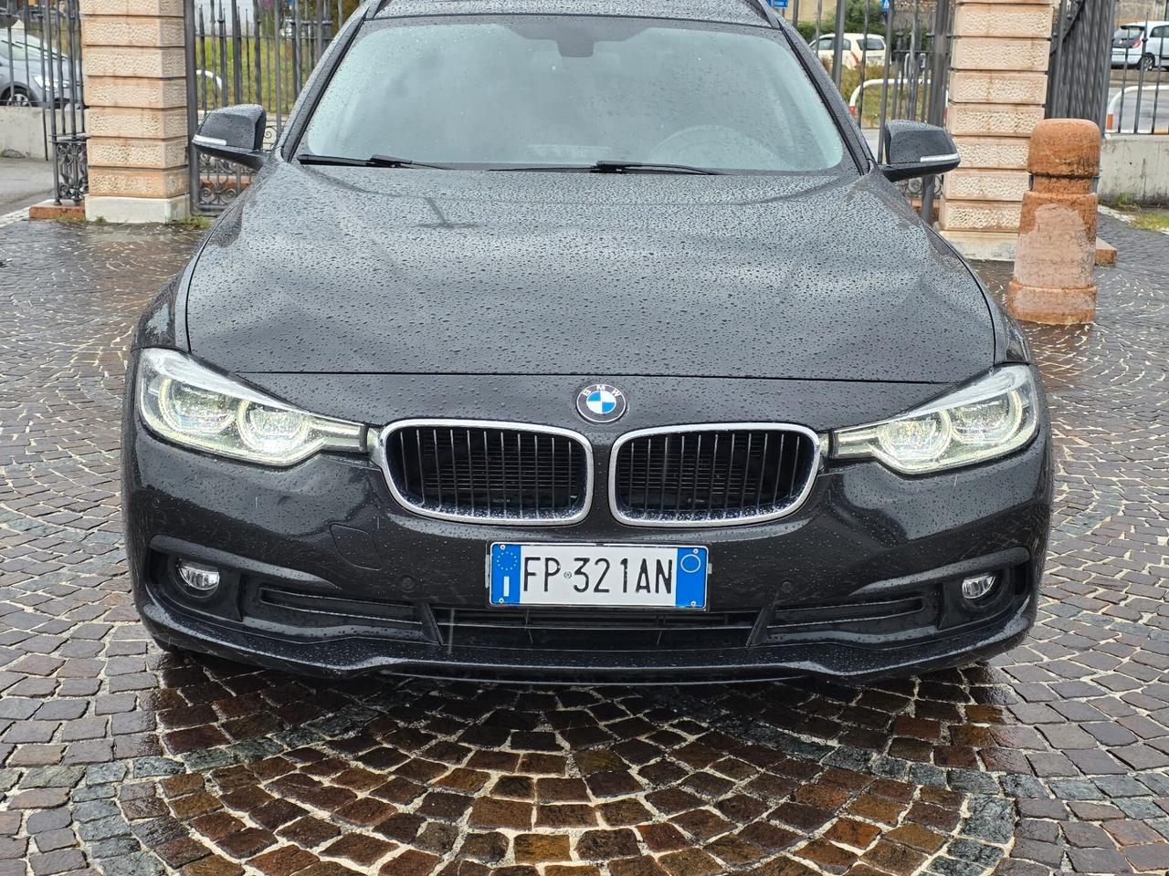 Bmw 318 318d Touring Business Advantage aut.
