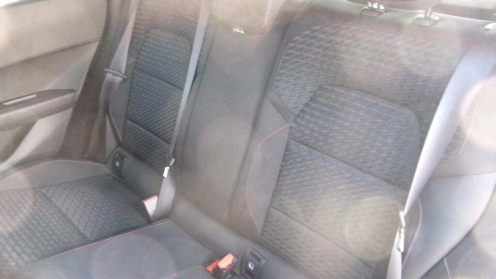 Renault Clio 1.8 full hybrid E-Tech Techno Auto