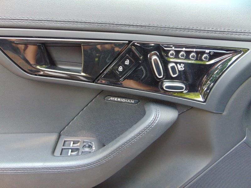 JAGUAR F-Type (X152) F-Type 2.0 aut. Coup...