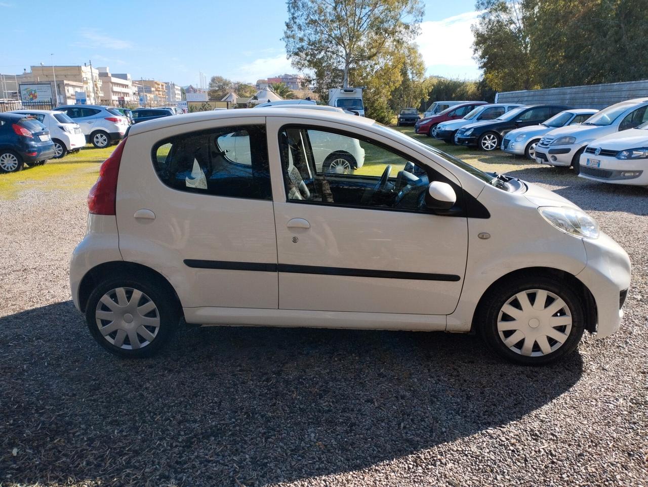Peugeot 107 1.0 68CV 5p. Sweet Years