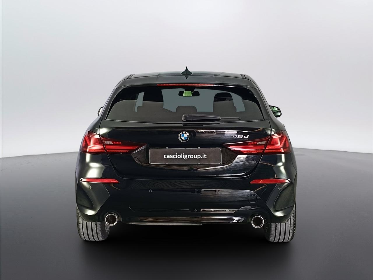 BMW Serie 1 F40 - 118d Advantage auto