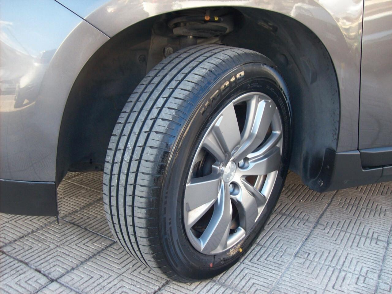 Peugeot 2008 1.6 BlueHDi 100CV Business