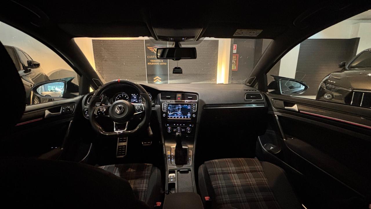 VOLKSWAGEN GOLF GTI 2.0 BENZINA 230CV - 2014