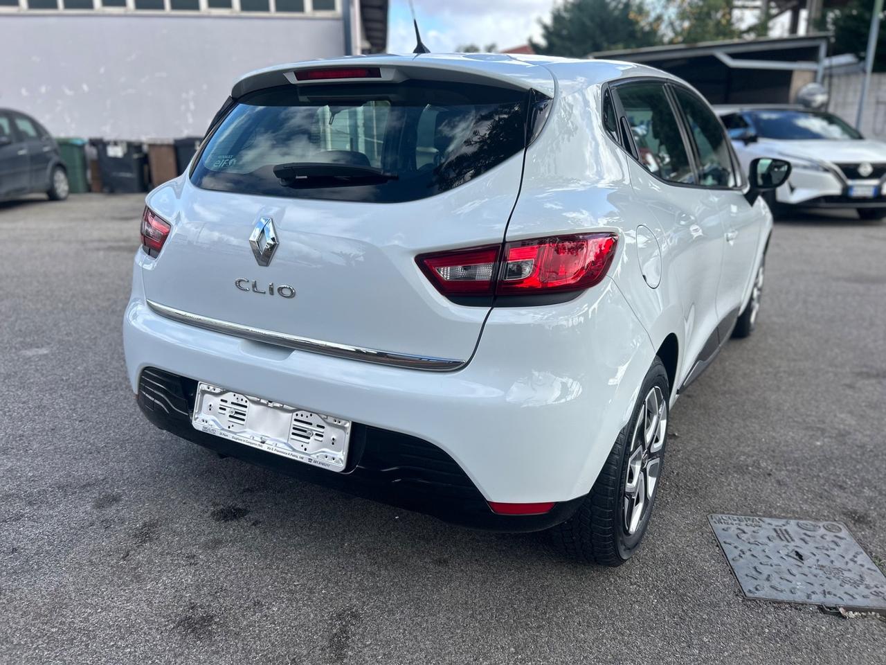 Renault Clio 1.2 75CV GPL 5 porte