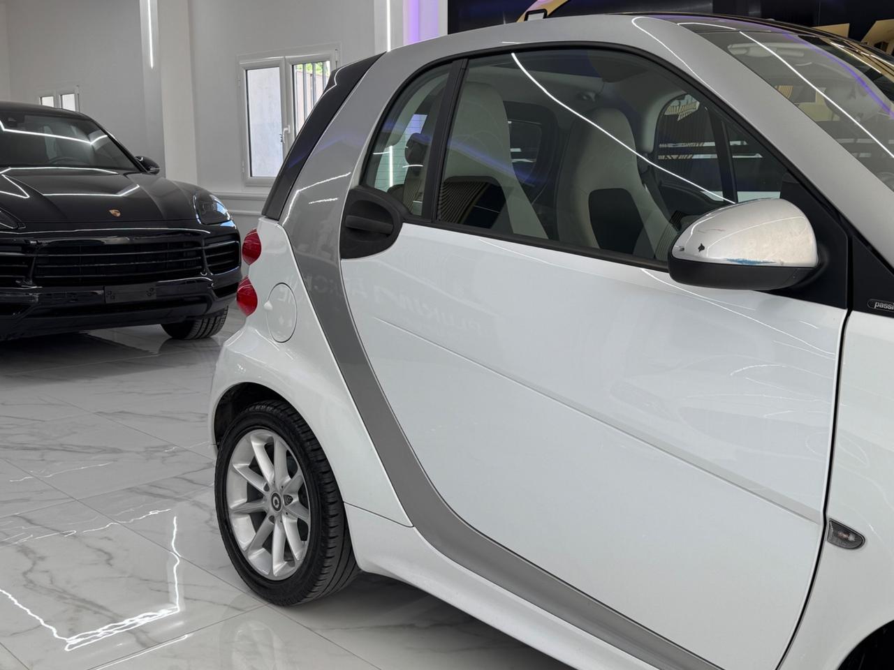 Smart ForTwo 1000 MHD coupé passion