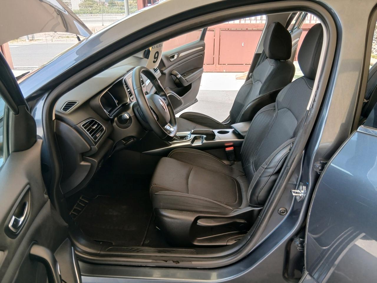 Renault Mégane sw 1.5 dCi 110 CV AUTOMATICA FUL 19