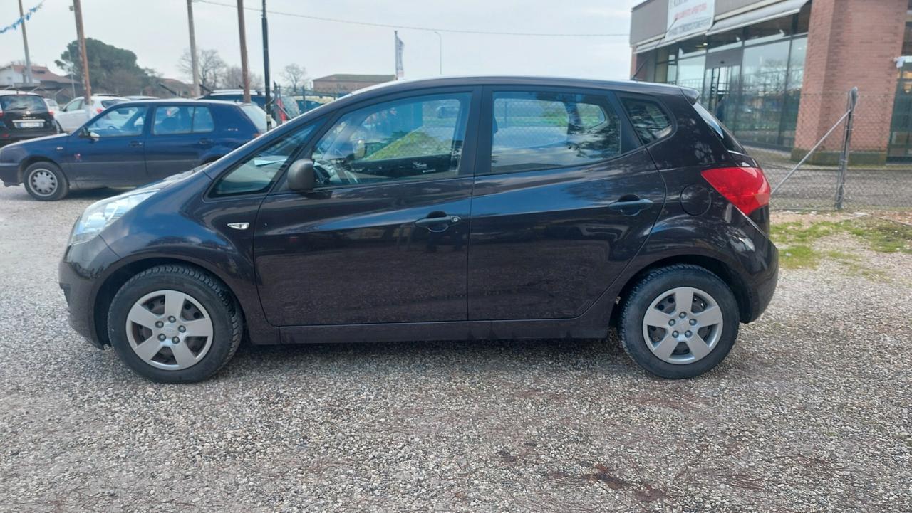 Kia Venga 1.4 CRDi 77CV WGT LX