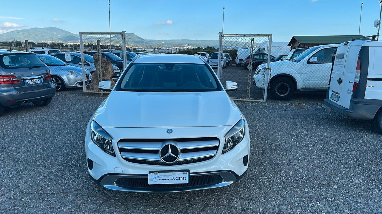 Mercedes-benz GLA 200 d Automatic Premium