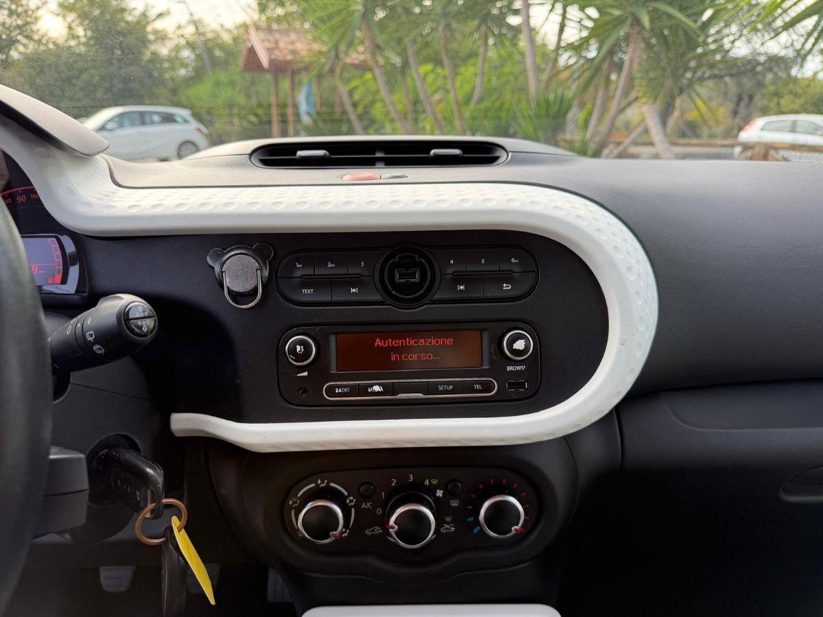 RENAULT - Twingo - TCe 90 CV GPL La Parisienne