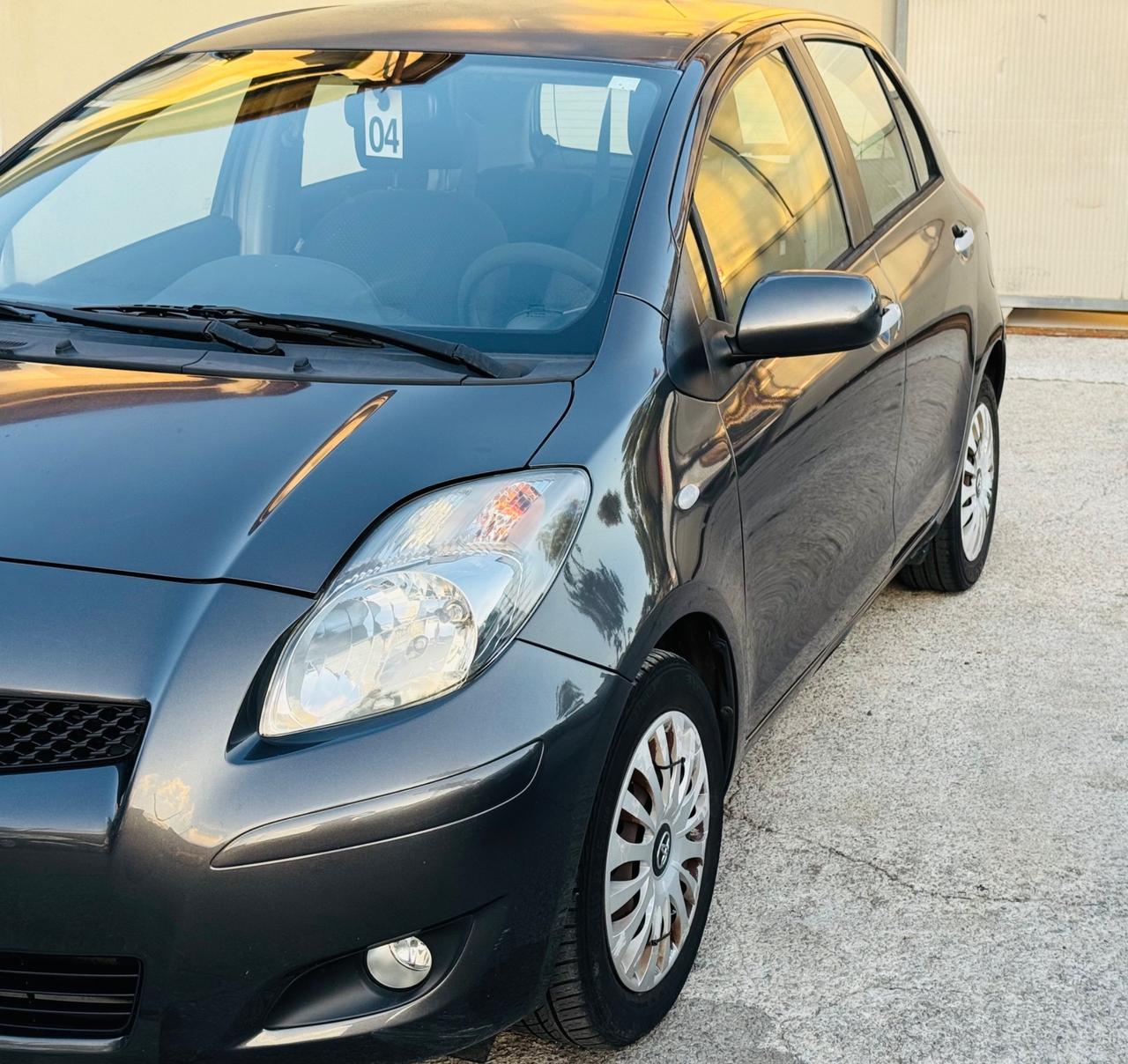 Toyota Yaris 1.3 5 porte M-MT Sol