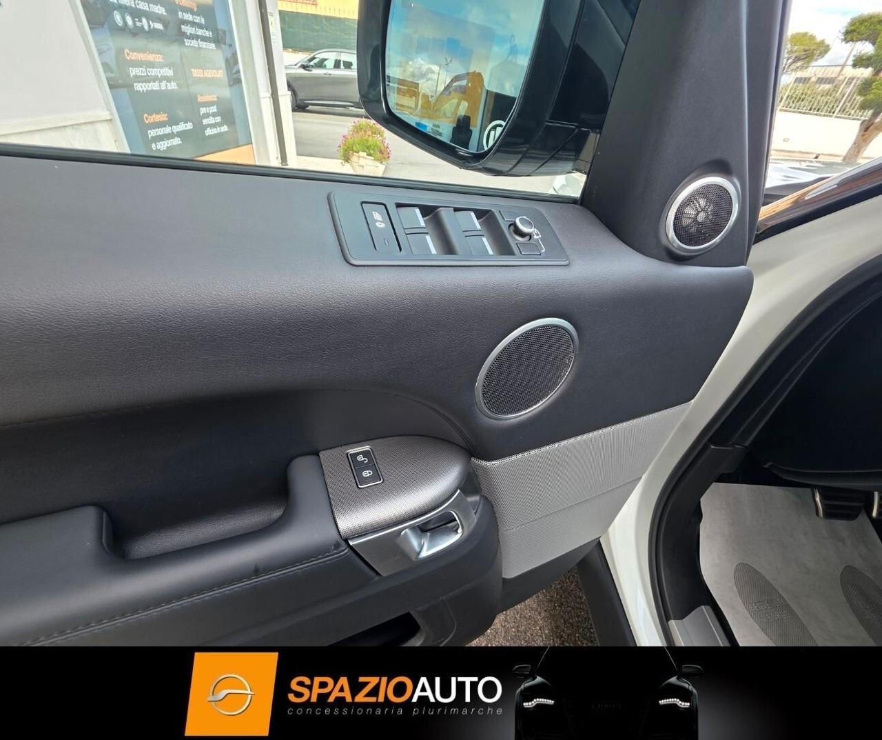 Land Rover Range Sport 3.0 TDV6 250cv *Black & White Edition* FULL