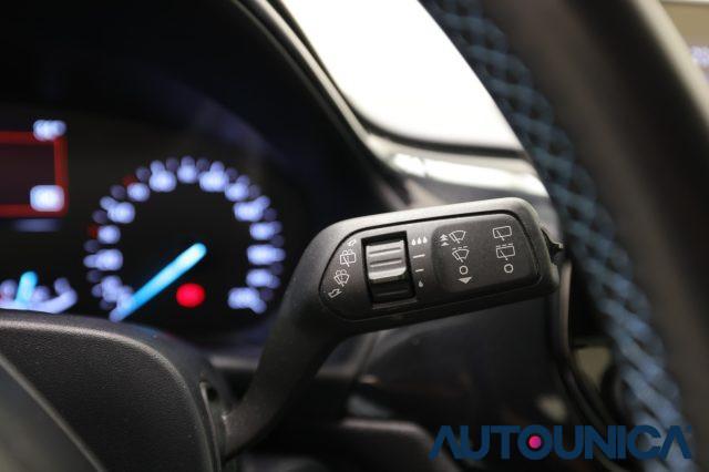 FORD Fiesta 1.0 ECOBOOST HYBRID 125 CV DCT 5 PORTE ACTIVE
