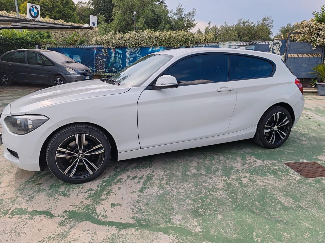 Bmw 116 116d 3p. Urban NEOPATENTATI
