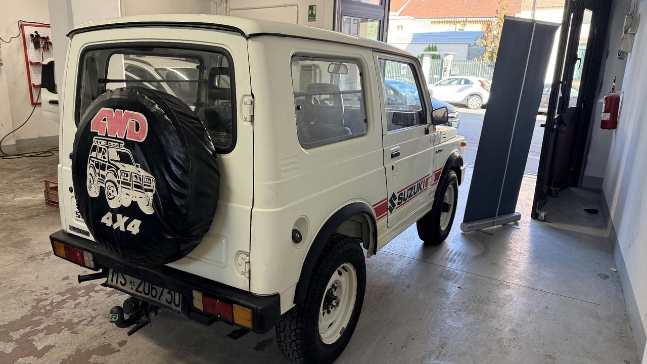 Suzuki SJ Samurai 4x4 De Luxe ASI