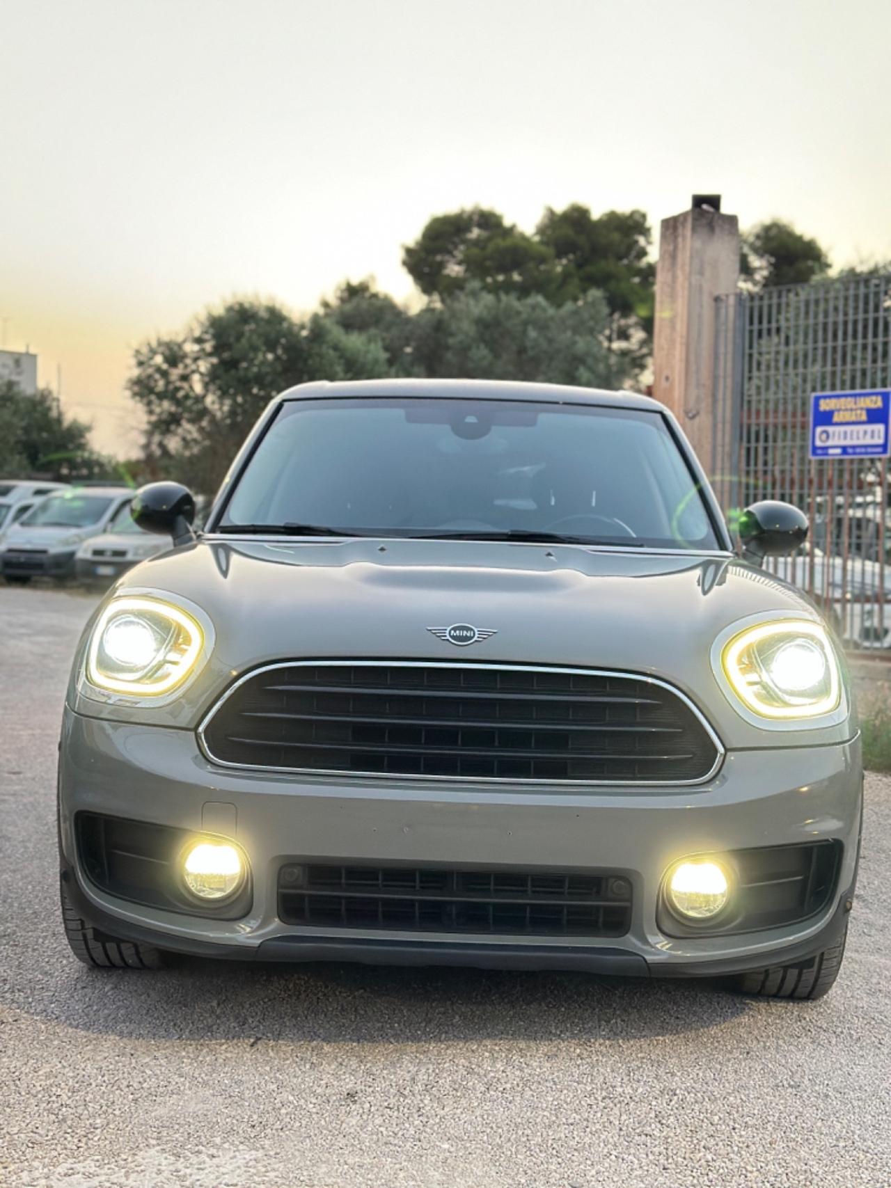 Mini Countryman B-Color-2019 LED/NAVI/AMBIENT